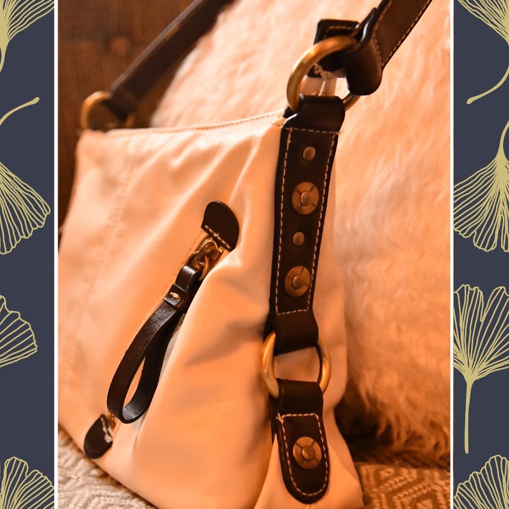 BOGO Vintage Vegan Leather Shoulder Bag - Picture 2 of 6